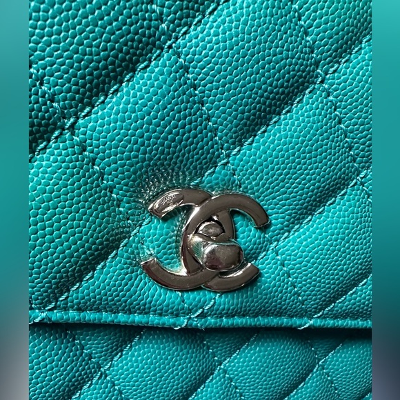 Authentic CHANEL Caviar Quilted Coco Chain Handle Flap emerald Green full set - Picture 6 of 16